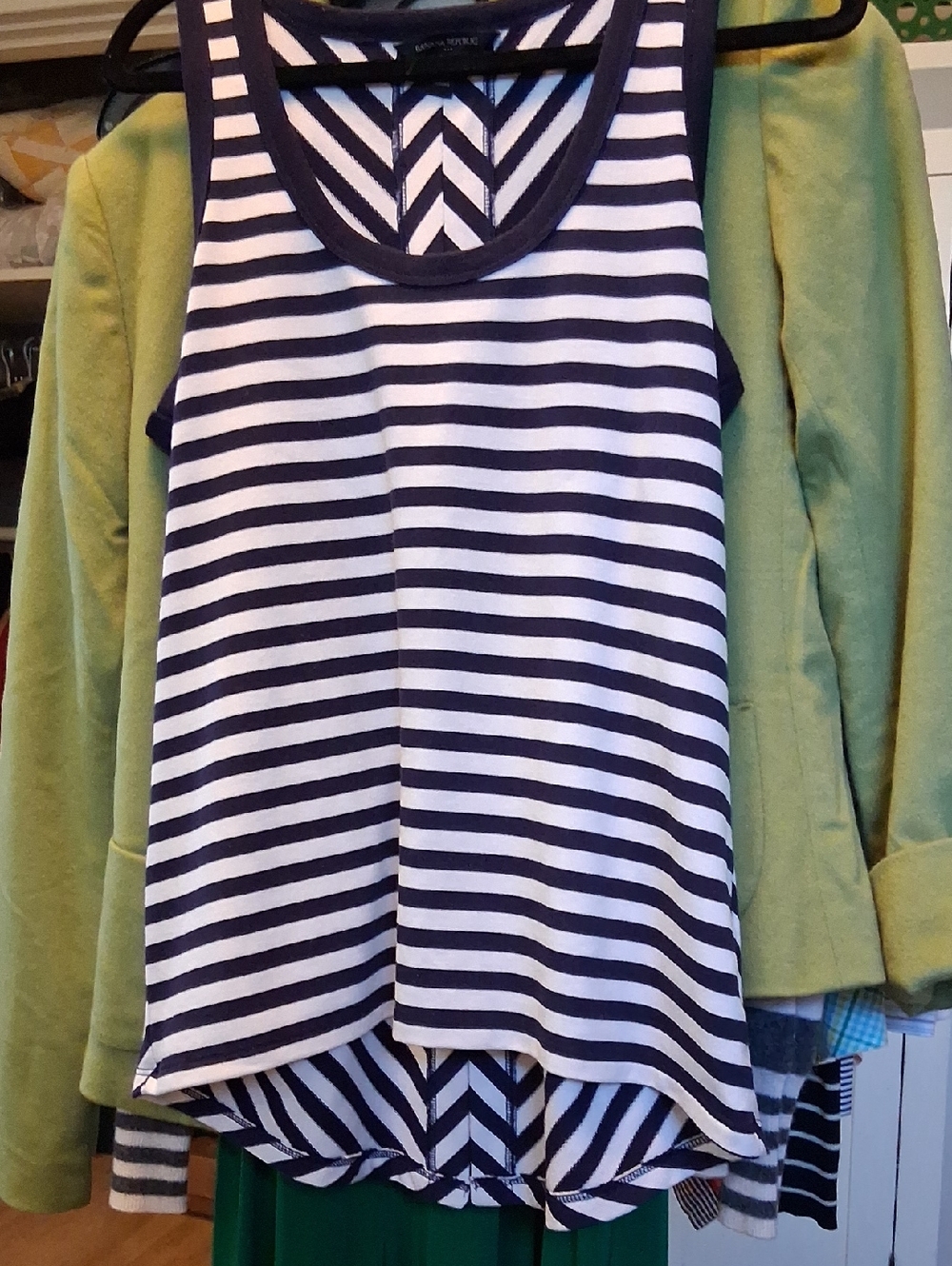 NWOT Banana Republic Striped Lightweight Cotton Knit Tank, Split Back Hem.